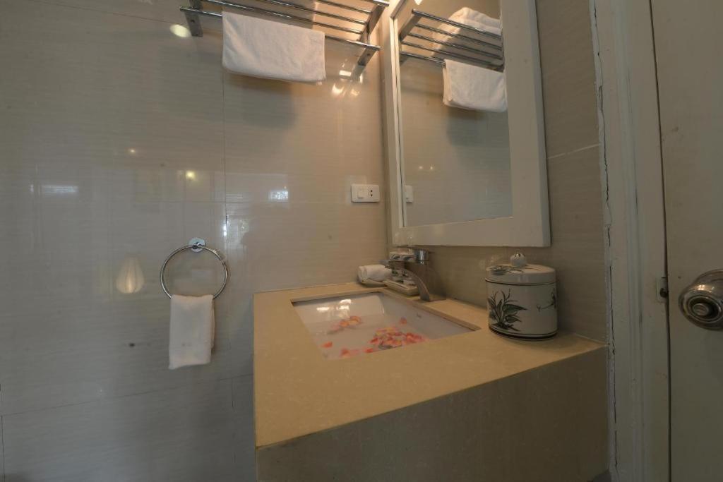 Hanoi Mai Charming Hotel & Travel Esterno foto
